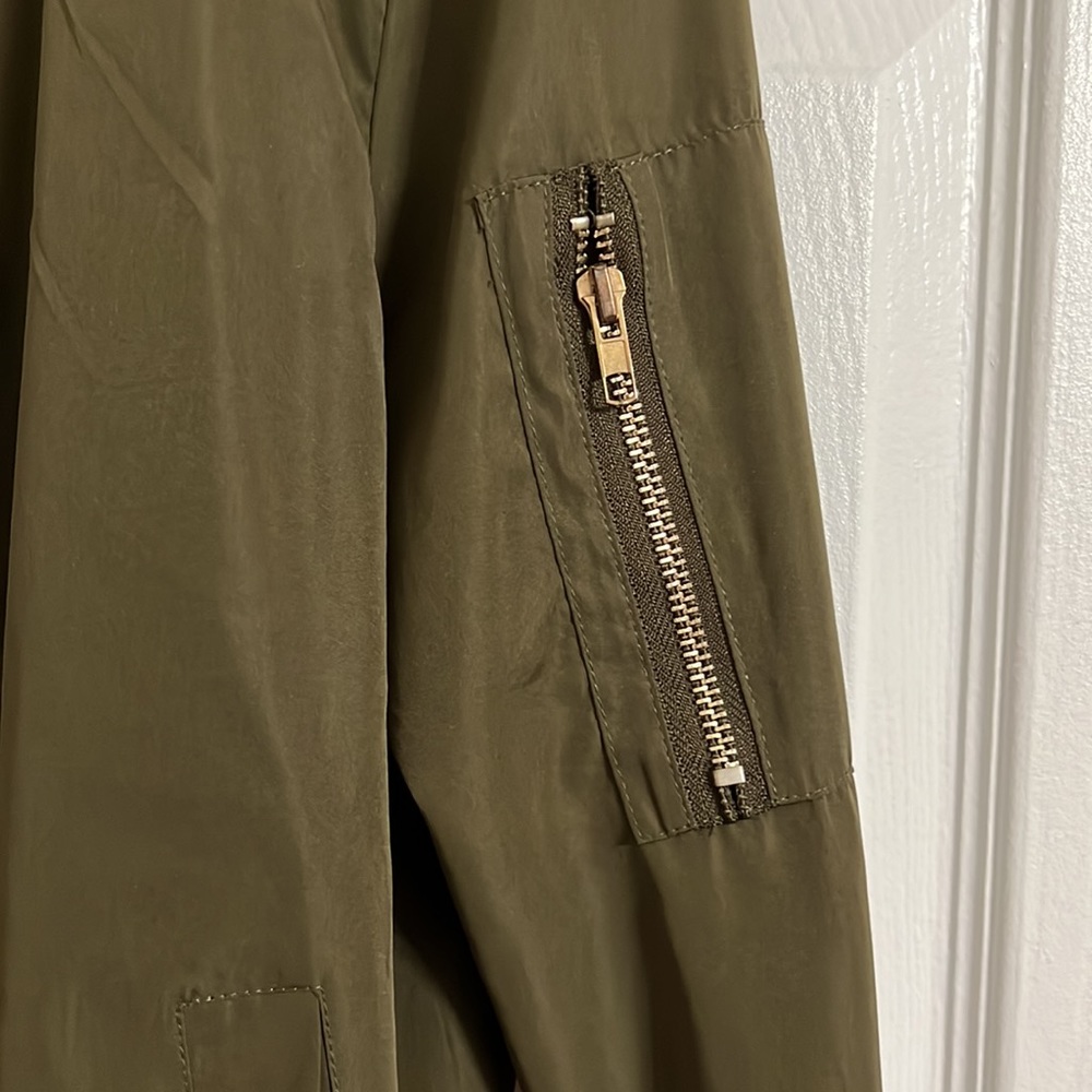 Bomber jacket - Picture 2 of 3